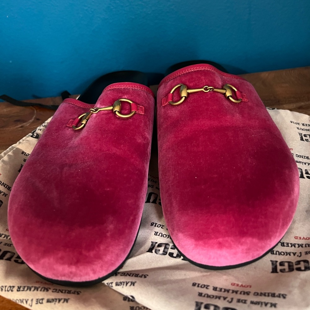 Gucci Horsebilt Velvet Mules